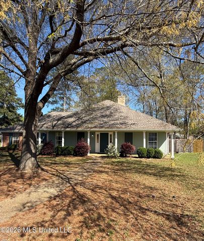 10 Estates Drive, Flowood, MS 39232