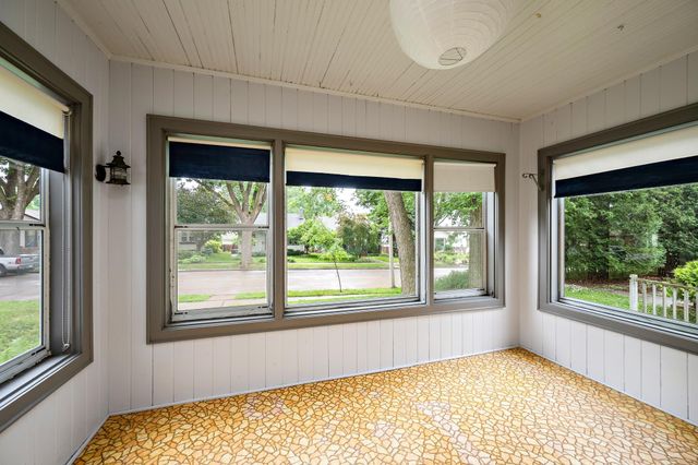3020 Garfield Street NE, Minneapolis, MN 55418
