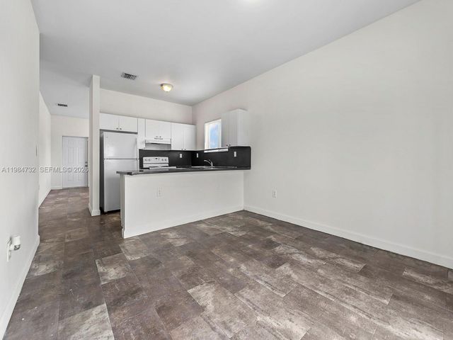 1514 NW 5th Ave, Florida City, FL 33034