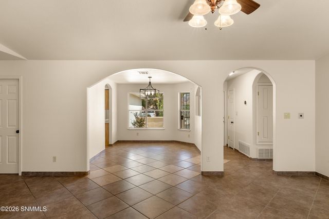 4701 Rio Vista Drive, Las Cruces, NM 88007