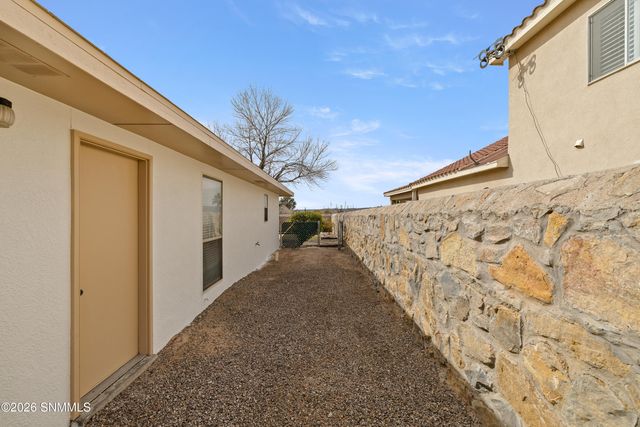 4701 Rio Vista Drive, Las Cruces, NM 88007
