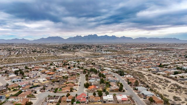 4701 Rio Vista Drive, Las Cruces, NM 88007