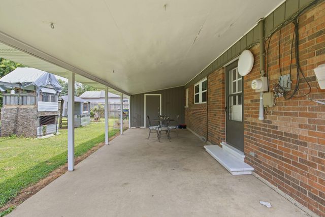 700 Dartmoor Court, Lexington, KY 40505