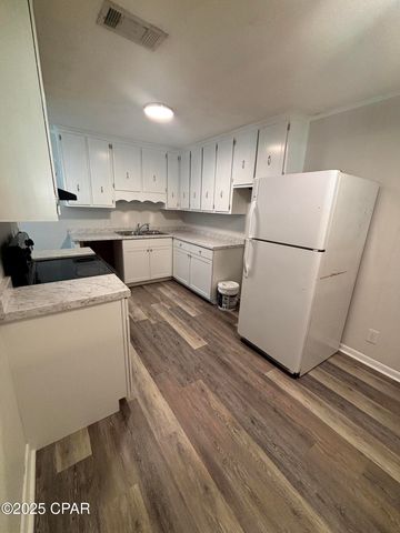 3903 W 22nd Street A, Panama City, FL 32405