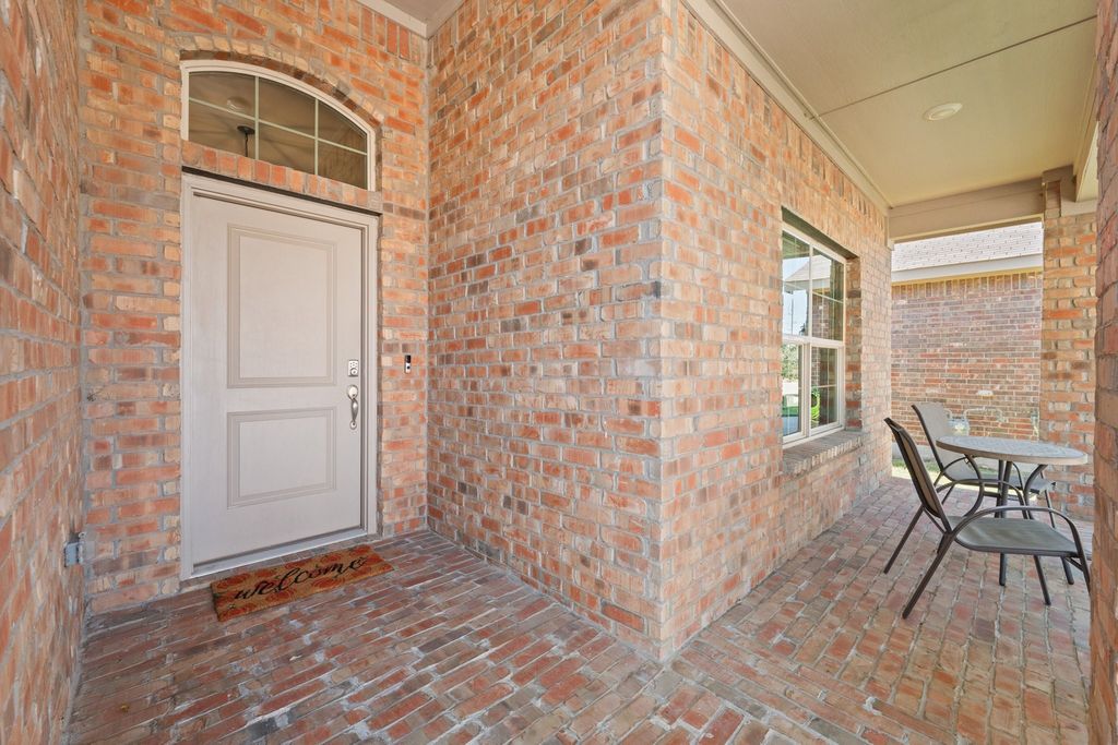 15736 Redgrave Drive, Fort Worth, TX 76247 — photo 5