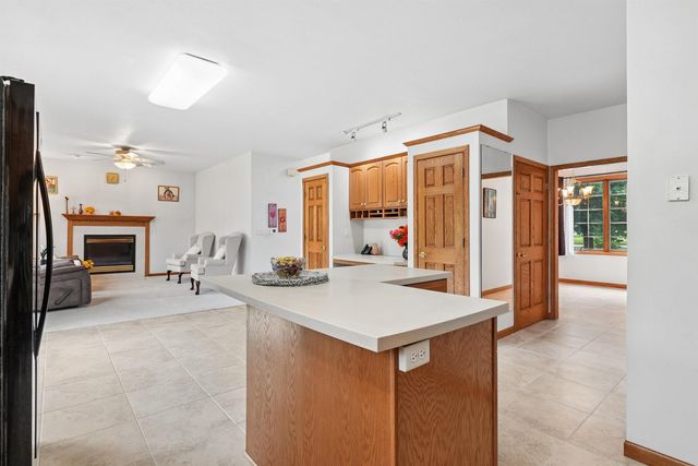 1920 Falcon Ridge, Waterloo, IA 50701
