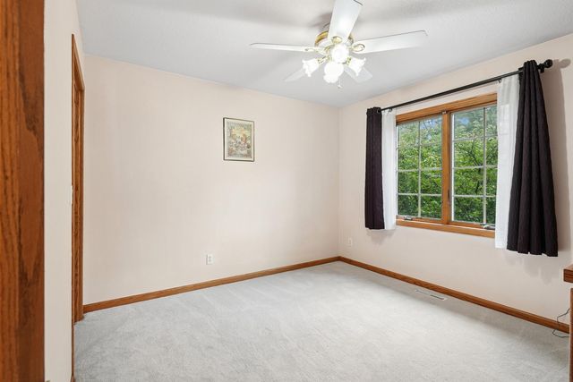 1920 Falcon Ridge, Waterloo, IA 50701