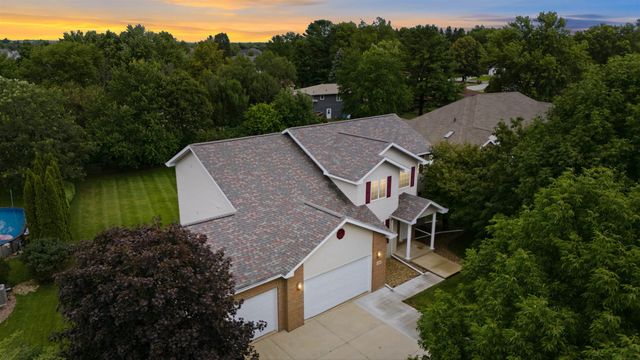 1920 Falcon Ridge, Waterloo, IA 50701