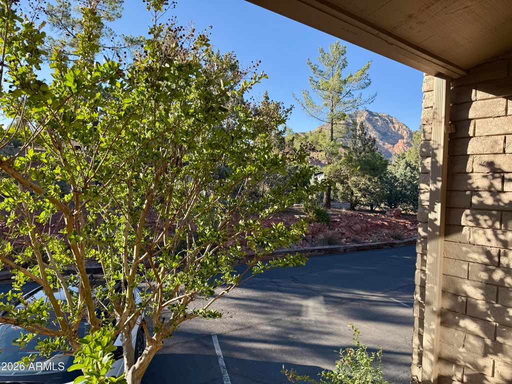 Image 21 of property listing at 3340 W STATE ROUTE 89A -- 8, Sedona, AZ 86336