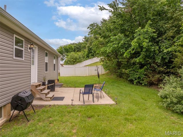 21 Cuivre River Drive, Troy, MO 63379