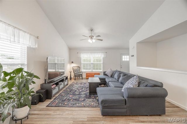 21 Cuivre River Drive, Troy, MO 63379