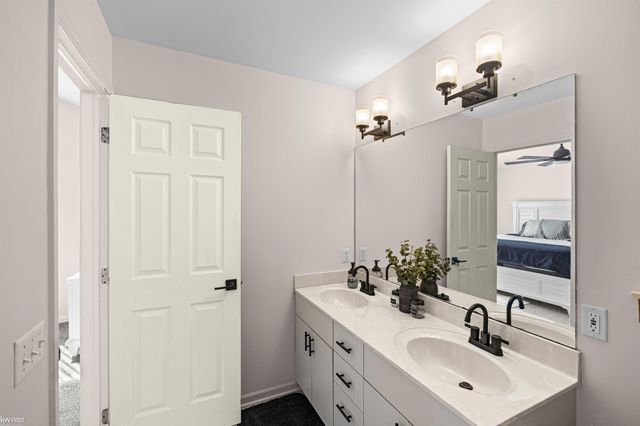 2680 Tomahawk Court, Waterford Twp, MI 48328