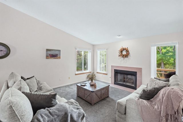 2680 Tomahawk Court, Waterford Twp, MI 48328