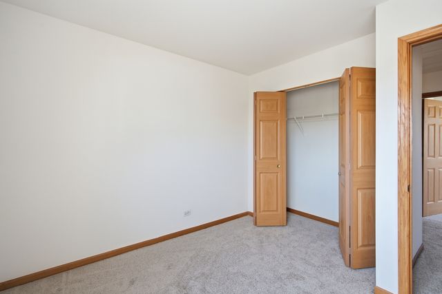1651 Linden Park Lane, Aurora, IL 60504