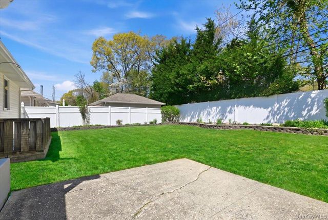 2937 Morgan Drive, Wantagh, NY 11793