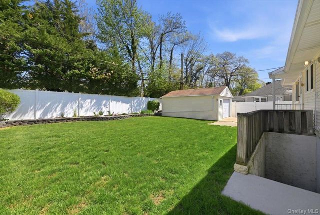 2937 Morgan Drive, Wantagh, NY 11793