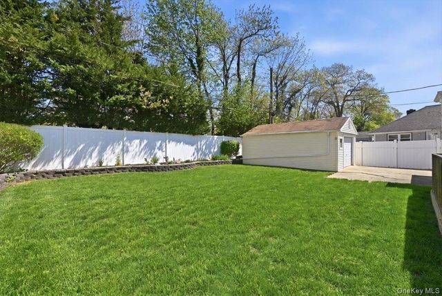 2937 Morgan Drive, Wantagh, NY 11793