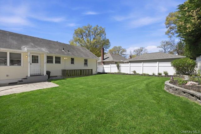 2937 Morgan Drive, Wantagh, NY 11793