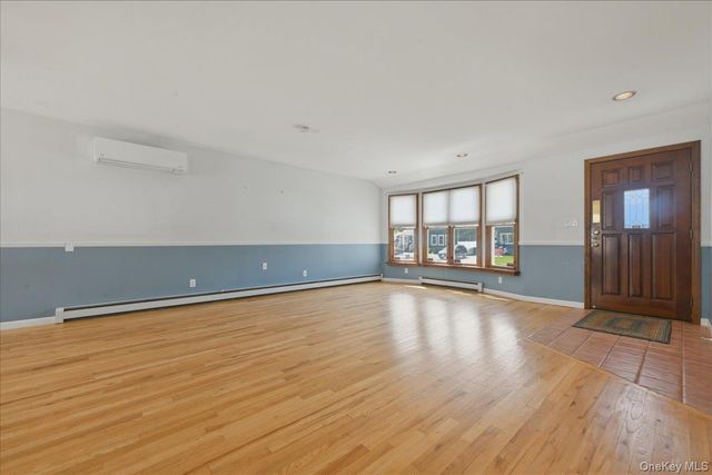 2937 Morgan Drive, Wantagh, NY 11793