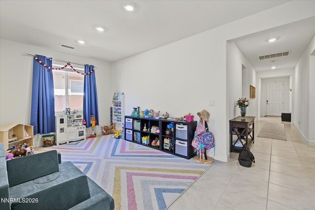 1098 Dapple Drive, Minden, NV 89423