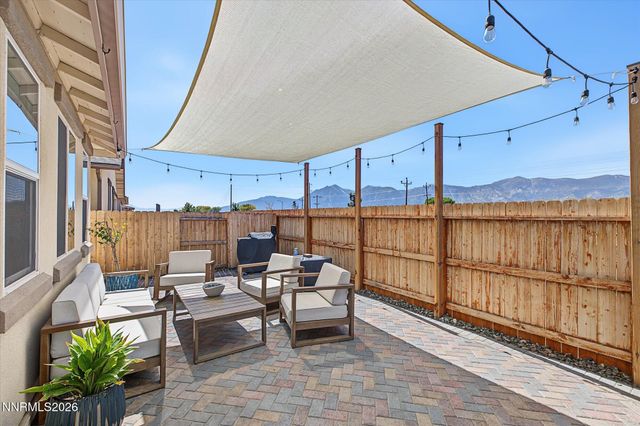1098 Dapple Drive, Minden, NV 89423