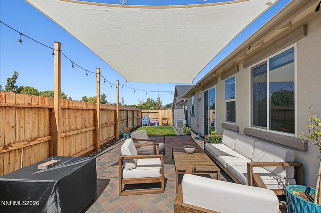 1098 Dapple Drive, Minden, NV 89423