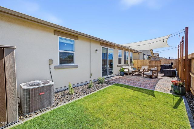 1098 Dapple Drive, Minden, NV 89423