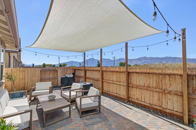 1098 Dapple Drive, Minden, NV 89423