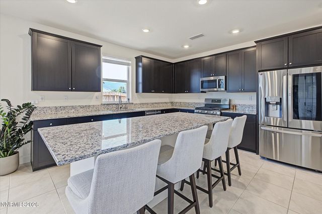 1098 Dapple Drive, Minden, NV 89423