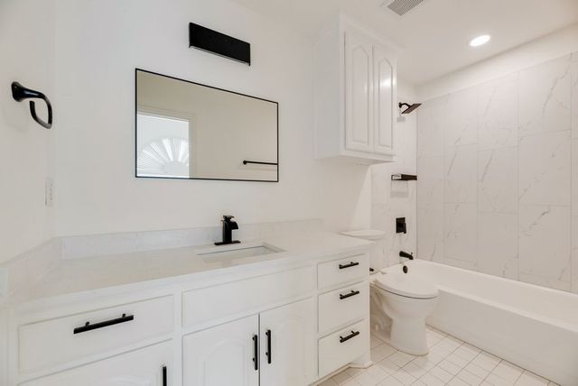 1012 Roundrock Circle, Coppell, TX 75019