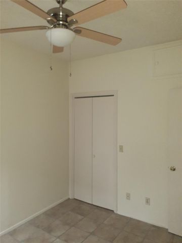 4411 Guadalupe ST 9, Austin, TX 78751