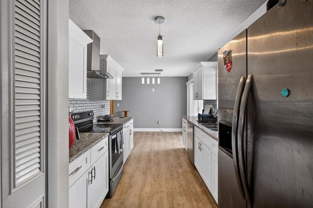 2738 FIRESIDE COURT, Orlando, FL 32839