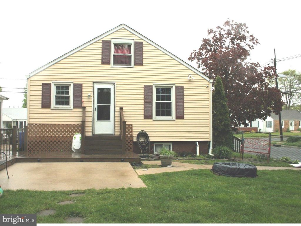164 LILLIAN AVE, Hamilton, NJ 08610