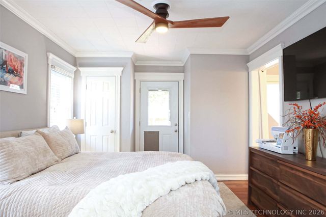 2430 E 17th Place, Tulsa, OK 74104