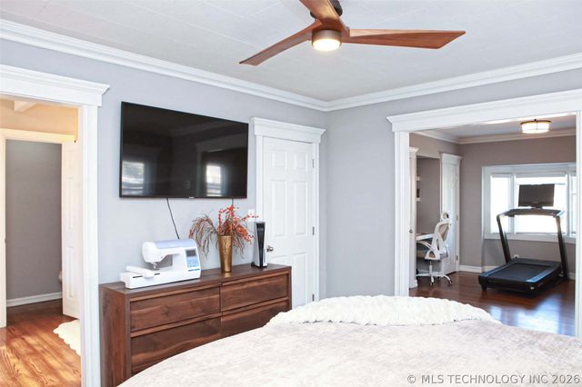 2430 E 17th Place, Tulsa, OK 74104