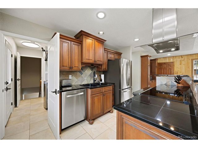 135 S 42nd St, Boulder, CO 80305