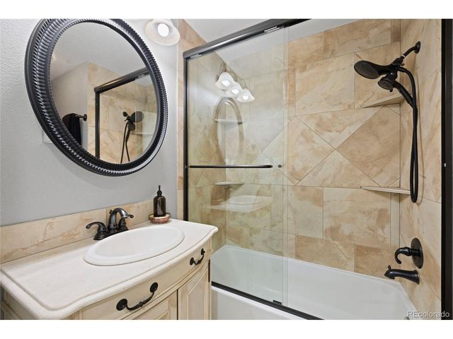 135 S 42nd St, Boulder, CO 80305