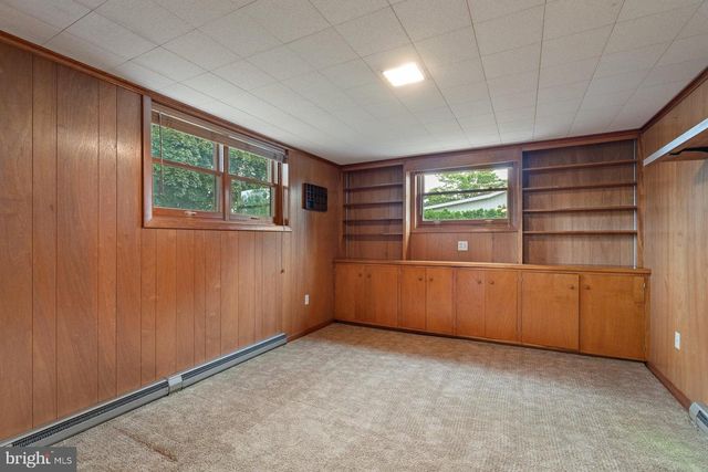 102 LYNNWOOD DR, Palmyra, PA 17078