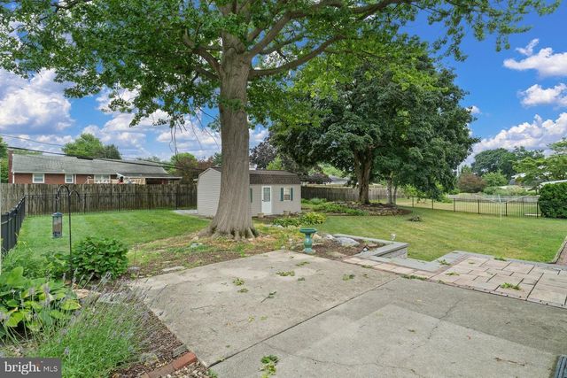 102 LYNNWOOD DR, Palmyra, PA 17078