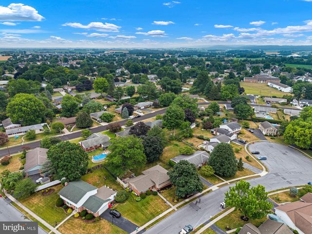 102 LYNNWOOD DR, Palmyra, PA 17078