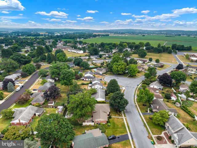 102 LYNNWOOD DR, Palmyra, PA 17078