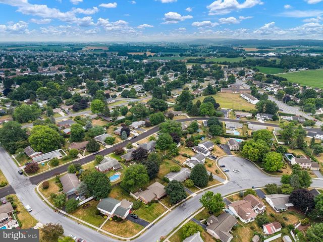 102 LYNNWOOD DR, Palmyra, PA 17078