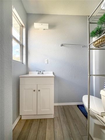 141 S HIAWASSEE ROAD, Orlando, FL 32835