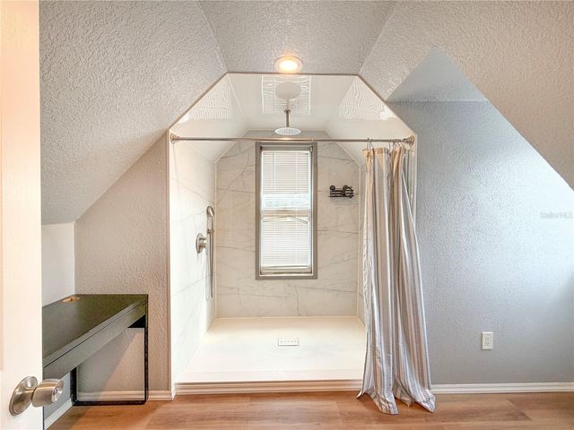 141 S HIAWASSEE ROAD, Orlando, FL 32835