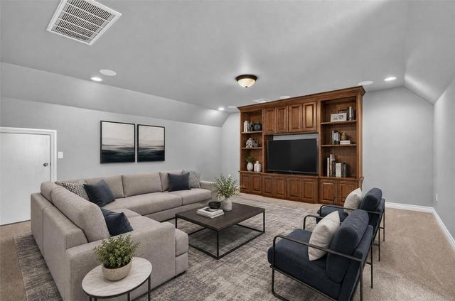 2501 Semillon Way, Edmond, OK 73012