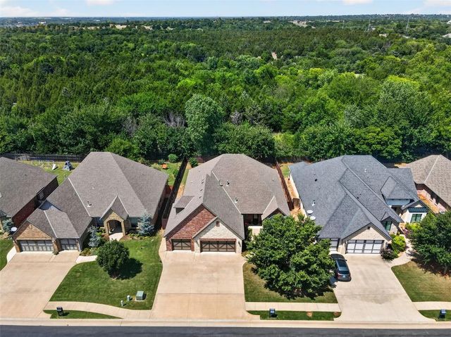 2501 Semillon Way, Edmond, OK 73012