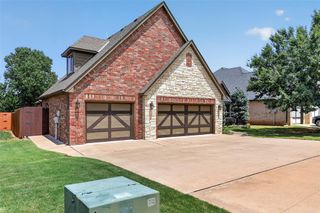 2501 Semillon Way, Edmond, OK 73012