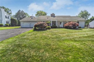 1148 Meadowbrook Circle West, Allentown City, PA 18103