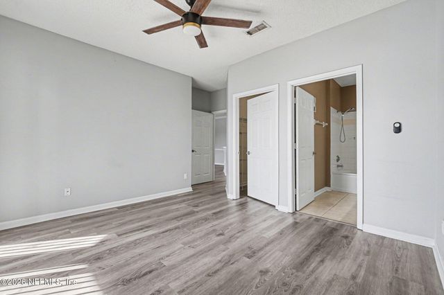 10000 GATE Parkway 916, Jacksonville, FL 32246