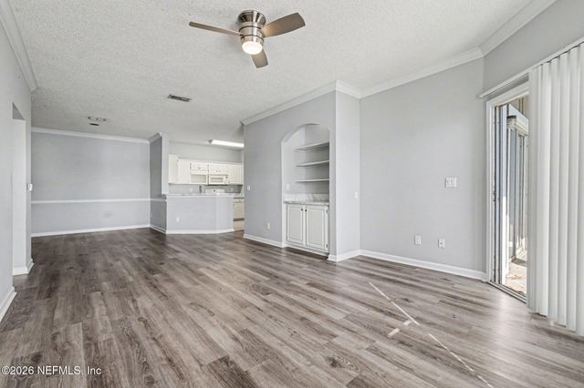 10000 GATE Parkway 916, Jacksonville, FL 32246